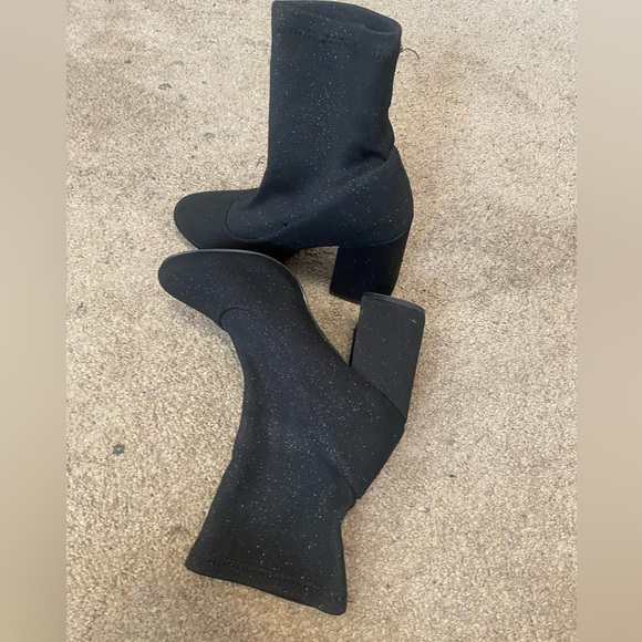 Black sparkly ankle boots - Picture 3 of 7